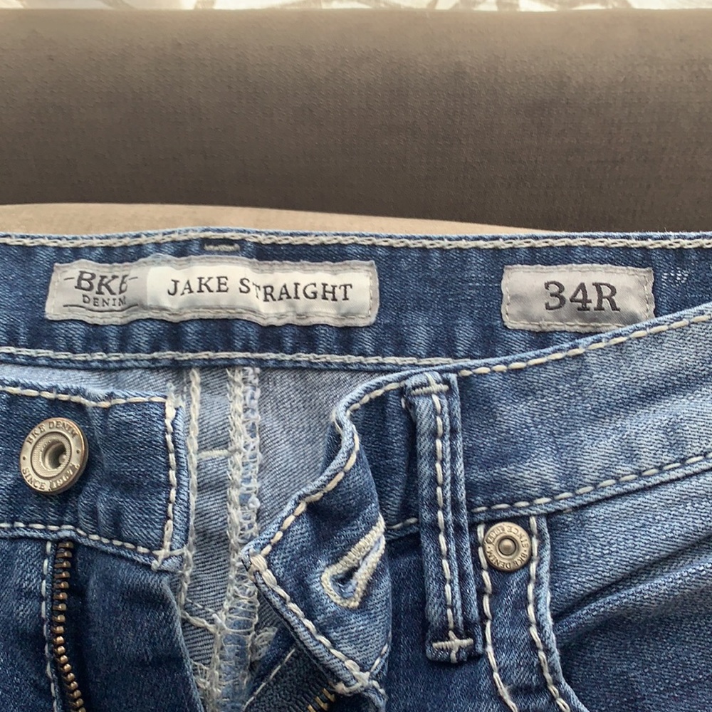 Jeans - Picture 2 of 3